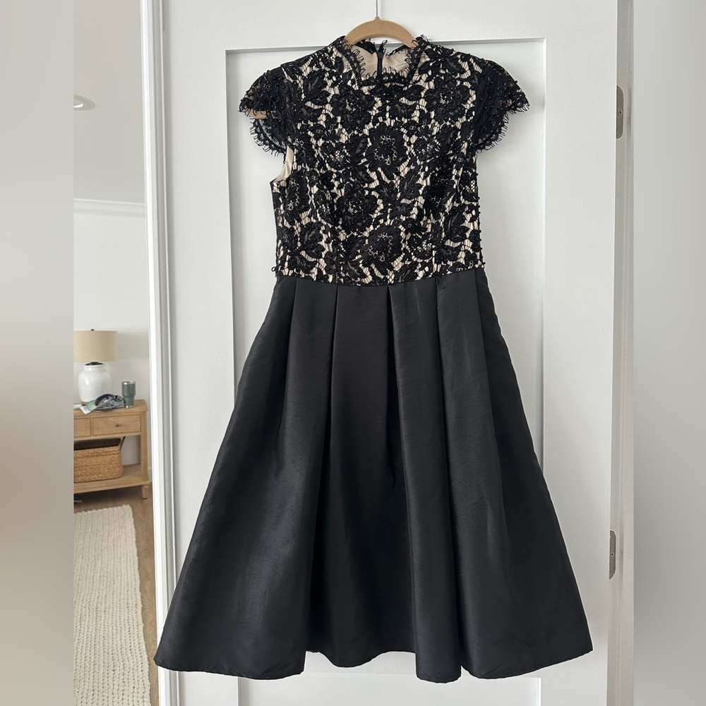 Elegant Black Lace Eliza J Cocktail Dress
